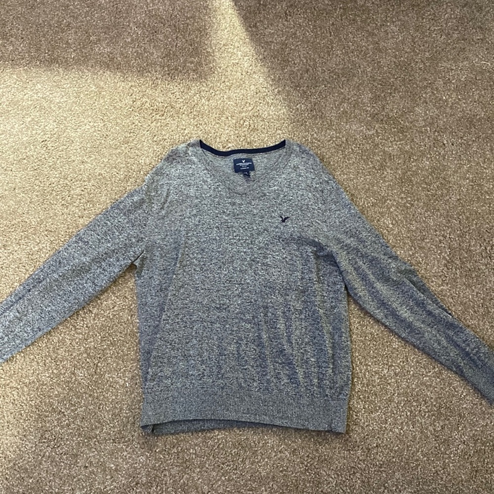 American Eagle Grey Sweater - Picture 5 of 5